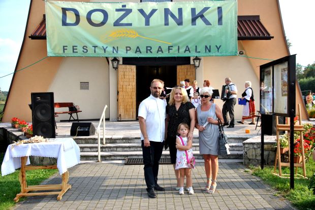 dozynkipar2.jpg