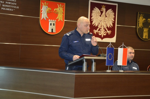 policja2.jpg policja2.jpg