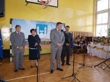Zdjęcie: stol1_268105167.JPG