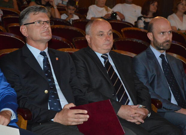 policjaa_760607746.jpg
