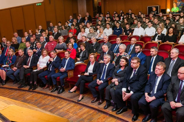 Zdjęcie: 25_936639255.jpg