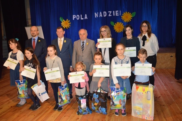 Zdjęcie: pola_439361067.jpg